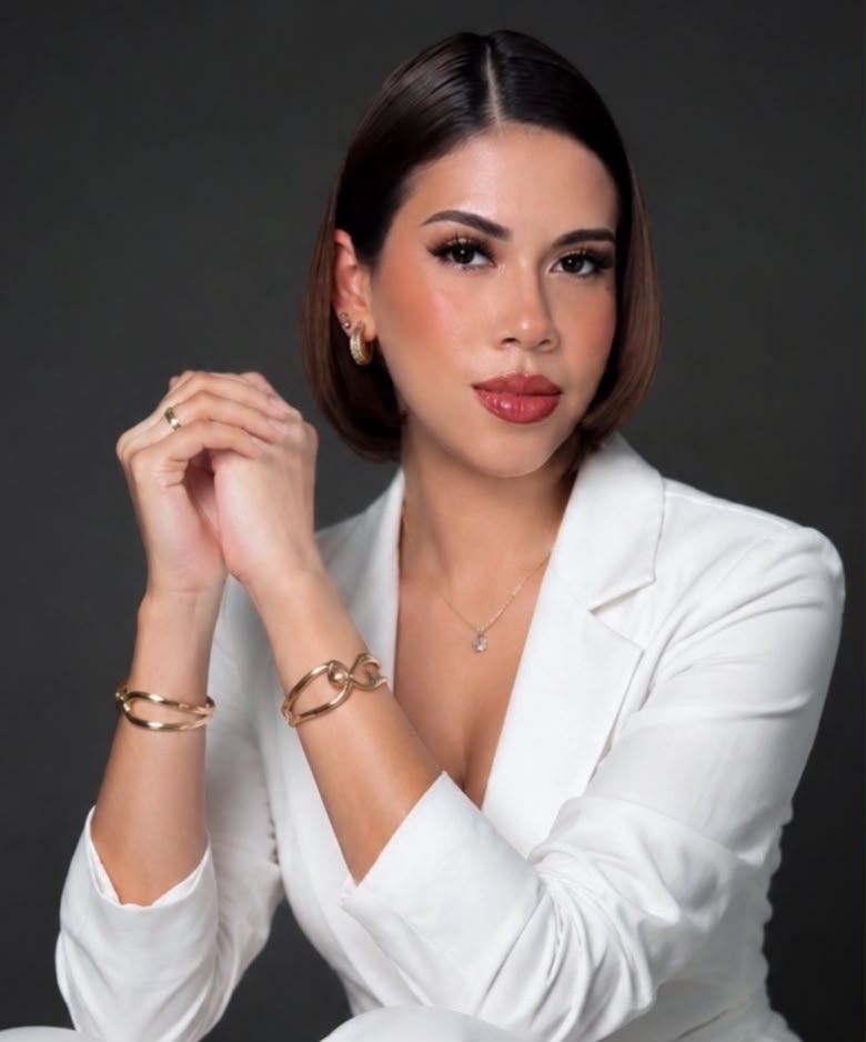 Joseline V&aacute;squez, Mercad&oacute;loga Estratega de Marketing de KM Comunicaciones
